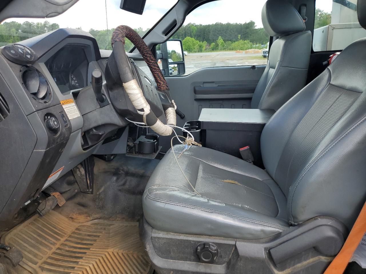 2015 Ford F450 Super Duty - Image 7