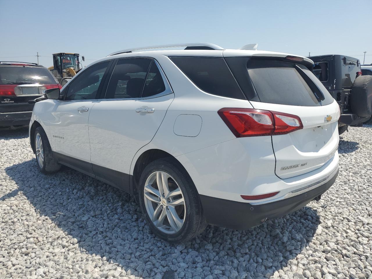 2018 Chevrolet Equinox Premier Premier - Image 2