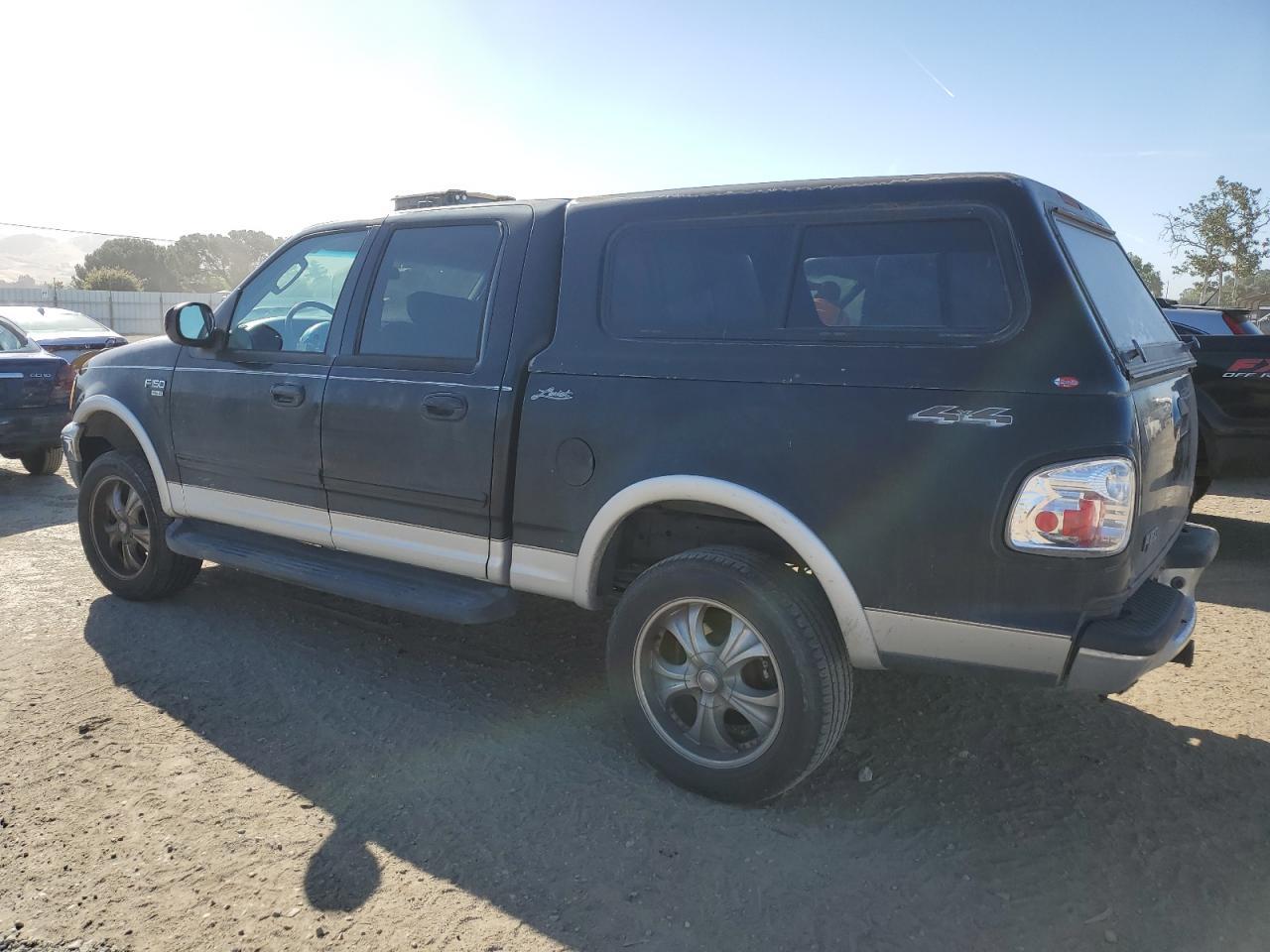 2002 Ford F150 Supercrew - Image 2