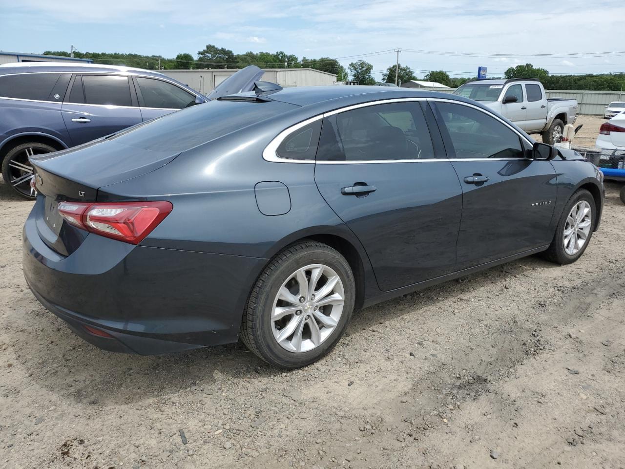 2020 Chevrolet Malibu Lt - Фото 3