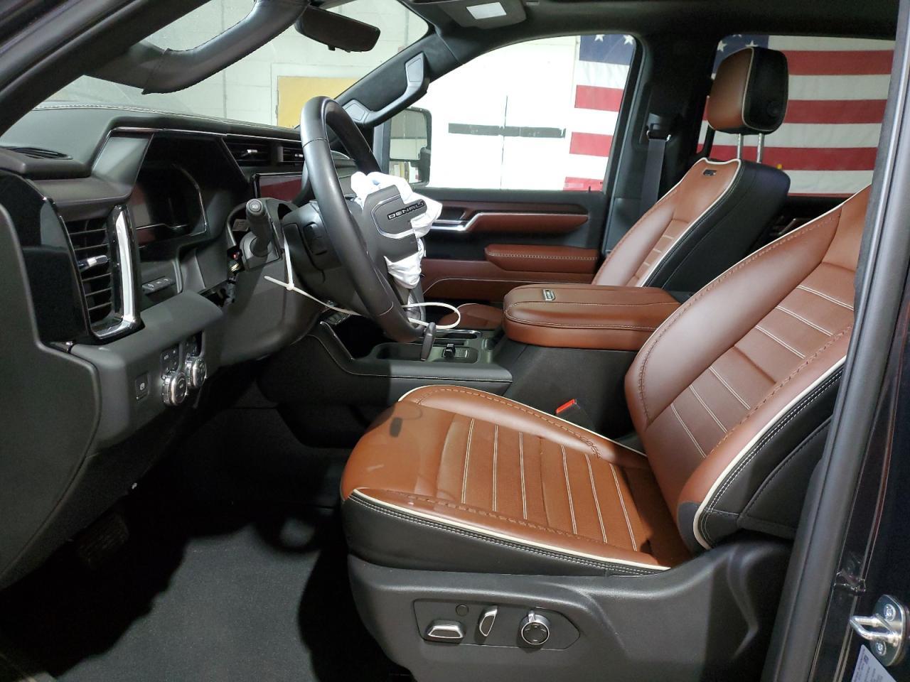 2024 GMC Sierra K2500 Denali Ultimate - Фото 7