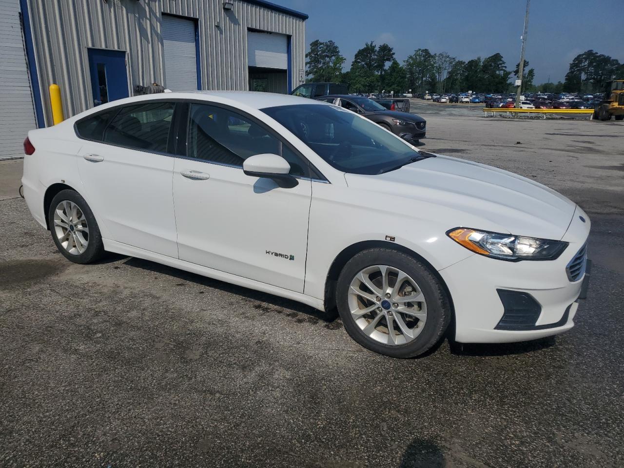 2019 Ford Fusion Se - Фото 4