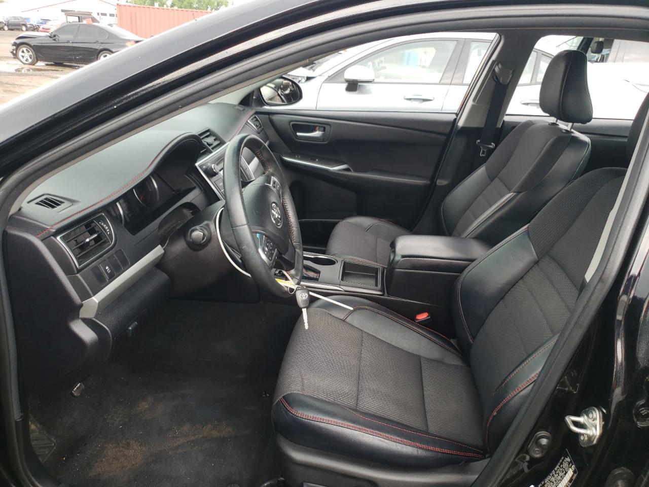 2016 Toyota Camry Le - Фото 7