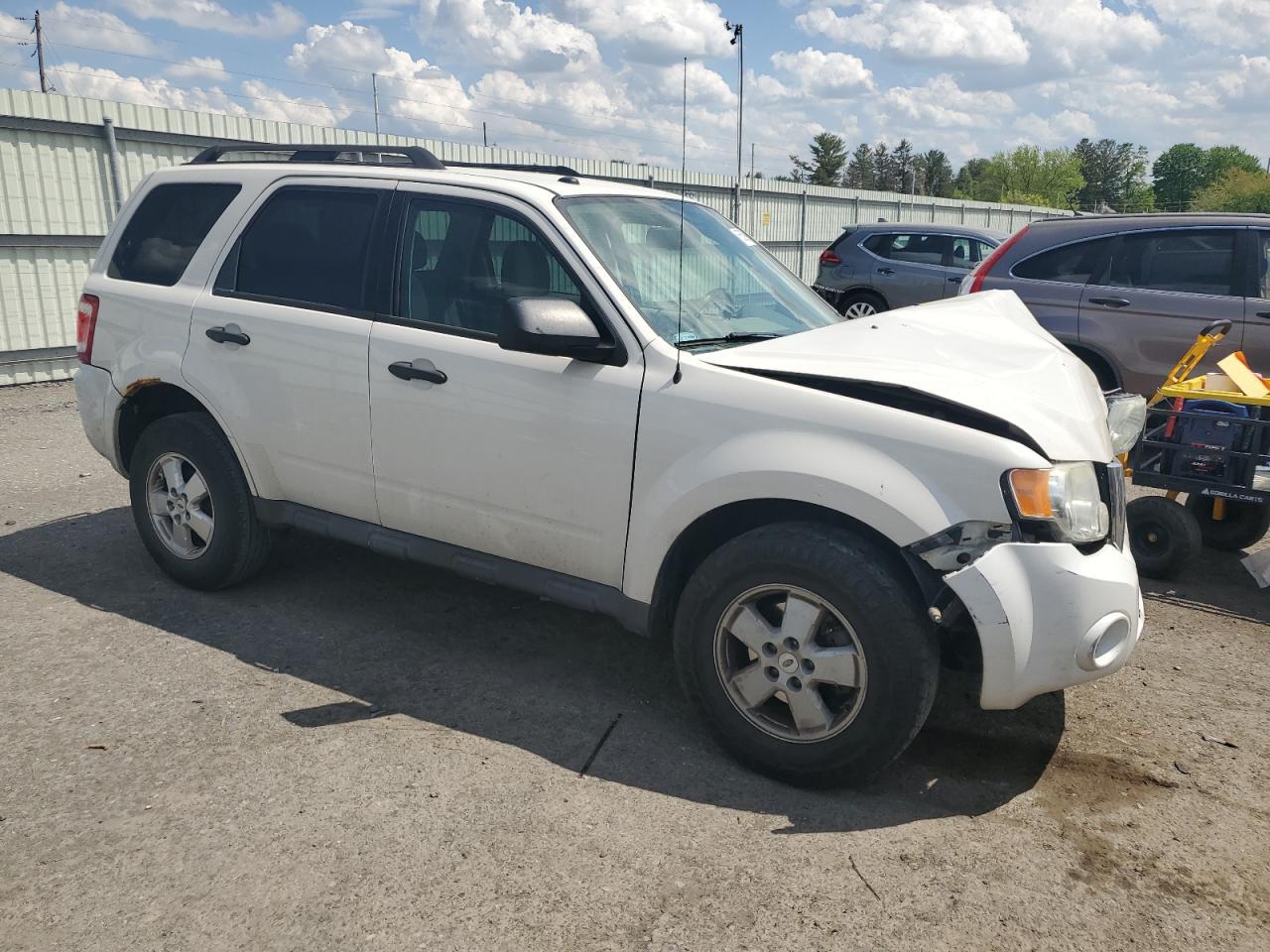 2012 Ford Escape Xlt - Image 4