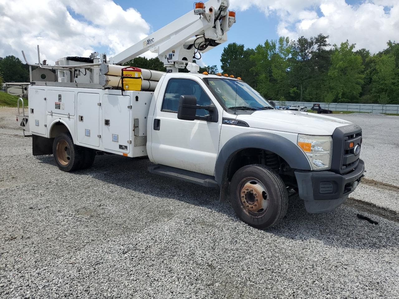 2015 Ford F450 Super Duty - Image 4