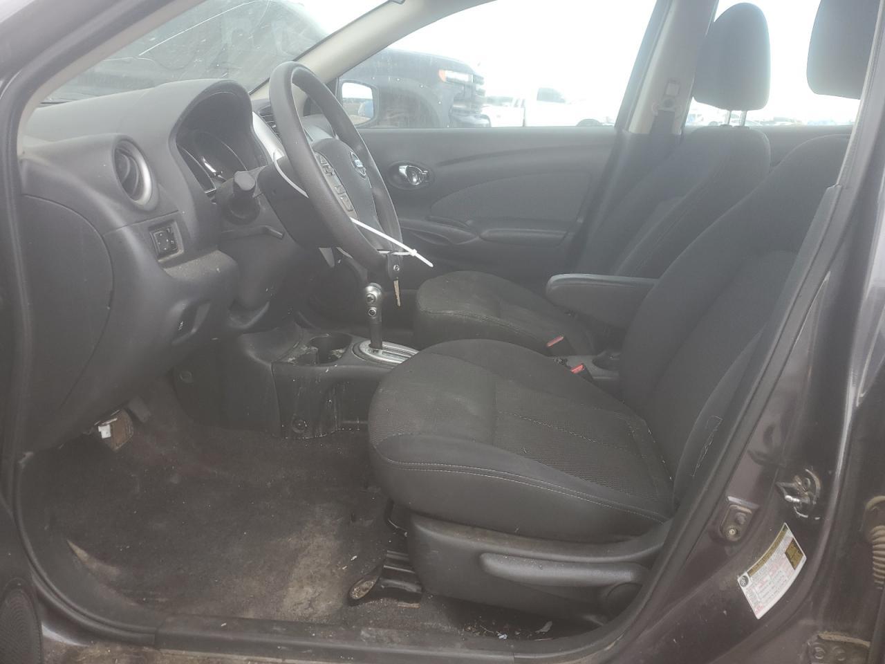 2015 Nissan Versa S - Фото 7