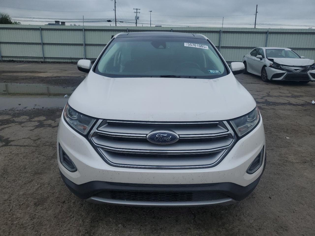 2018 Ford Edge Titanium - Image 5