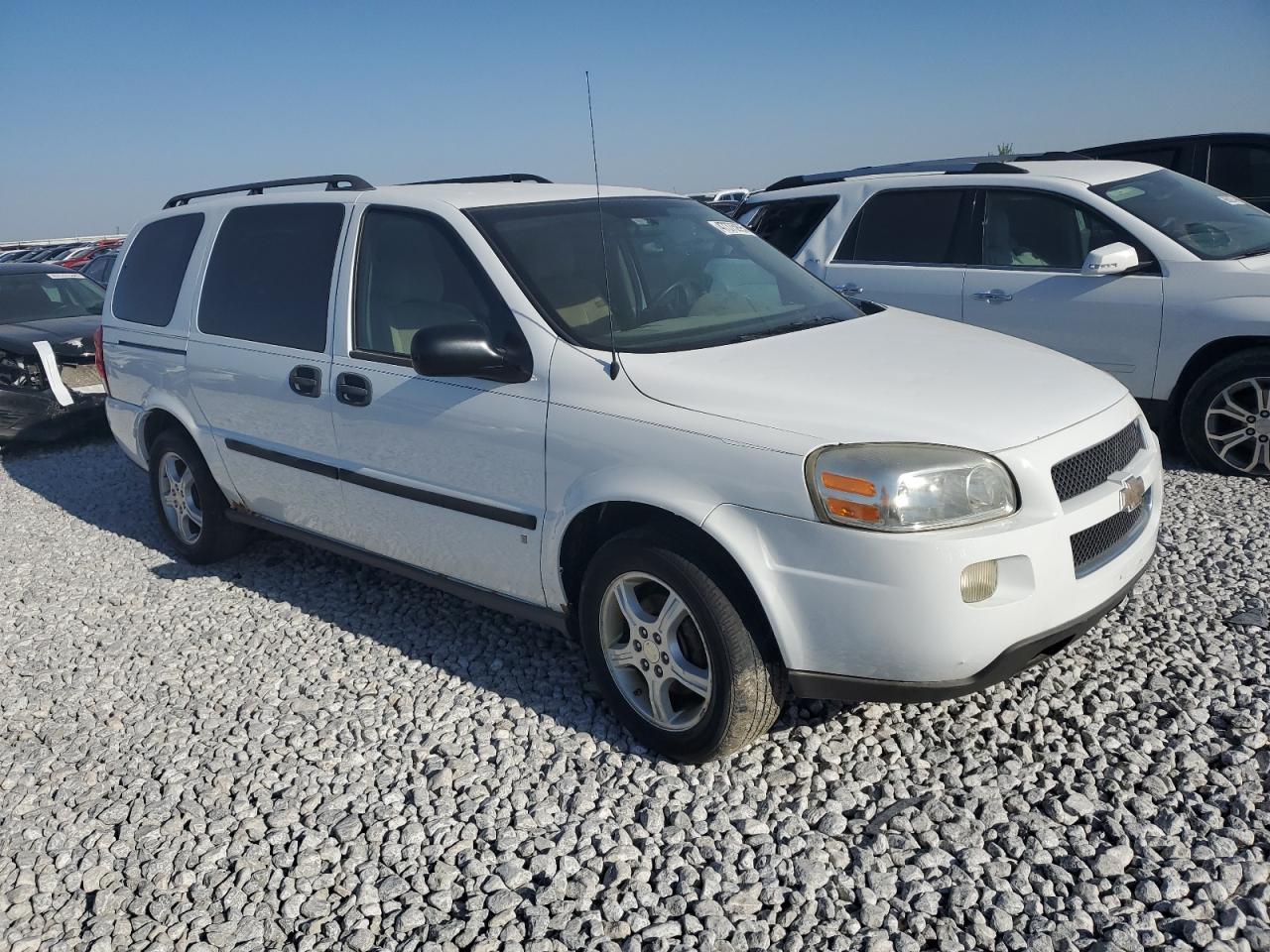 2008 Chevrolet Uplander Ls - Image 4