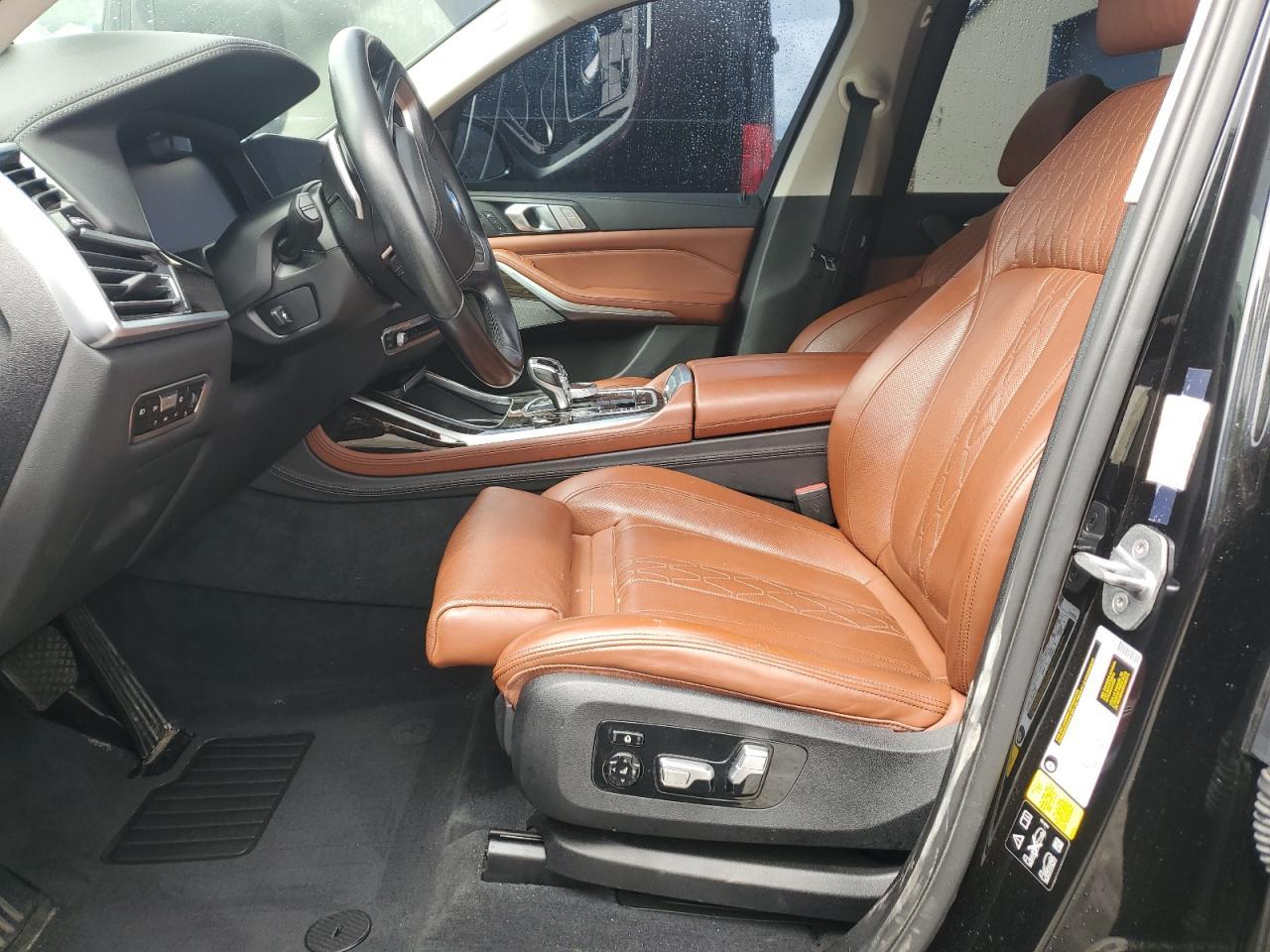 2020 BMW X7 xDrive40I - Image 7