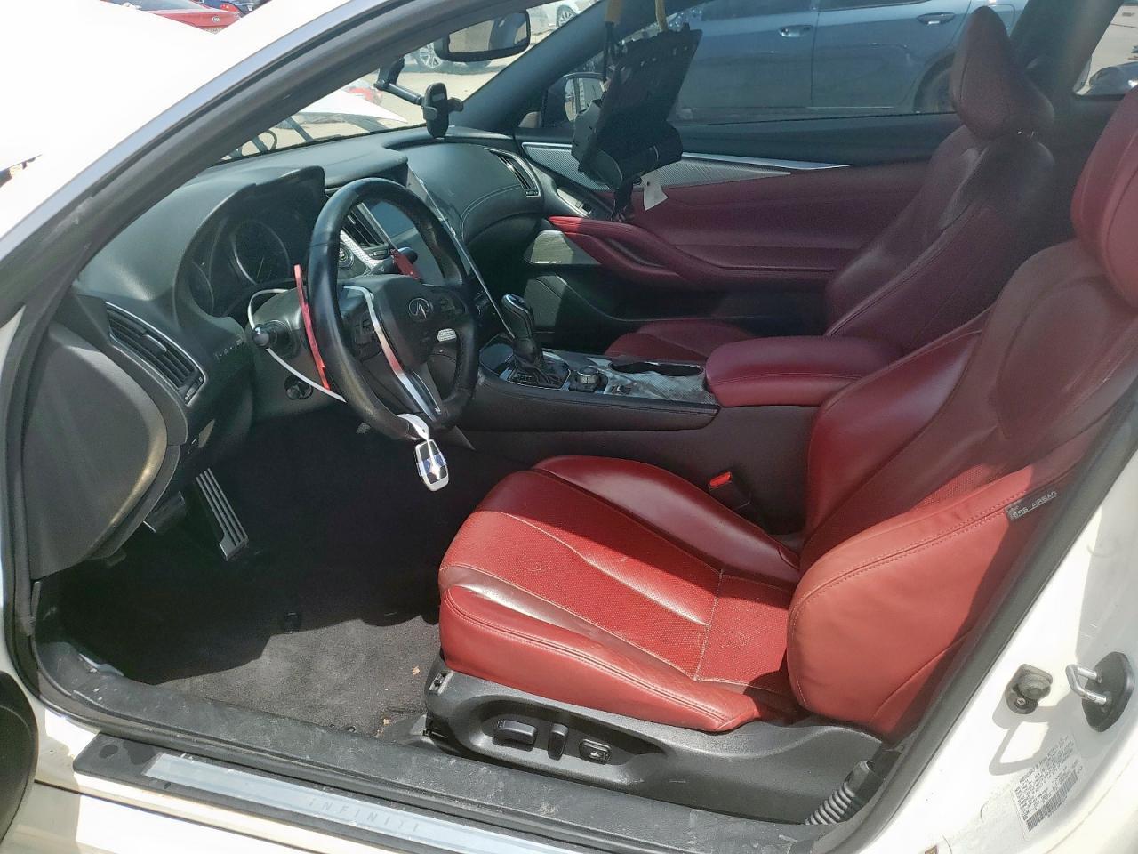 2017 Infiniti Q60 Red Sport 400 - Image 7