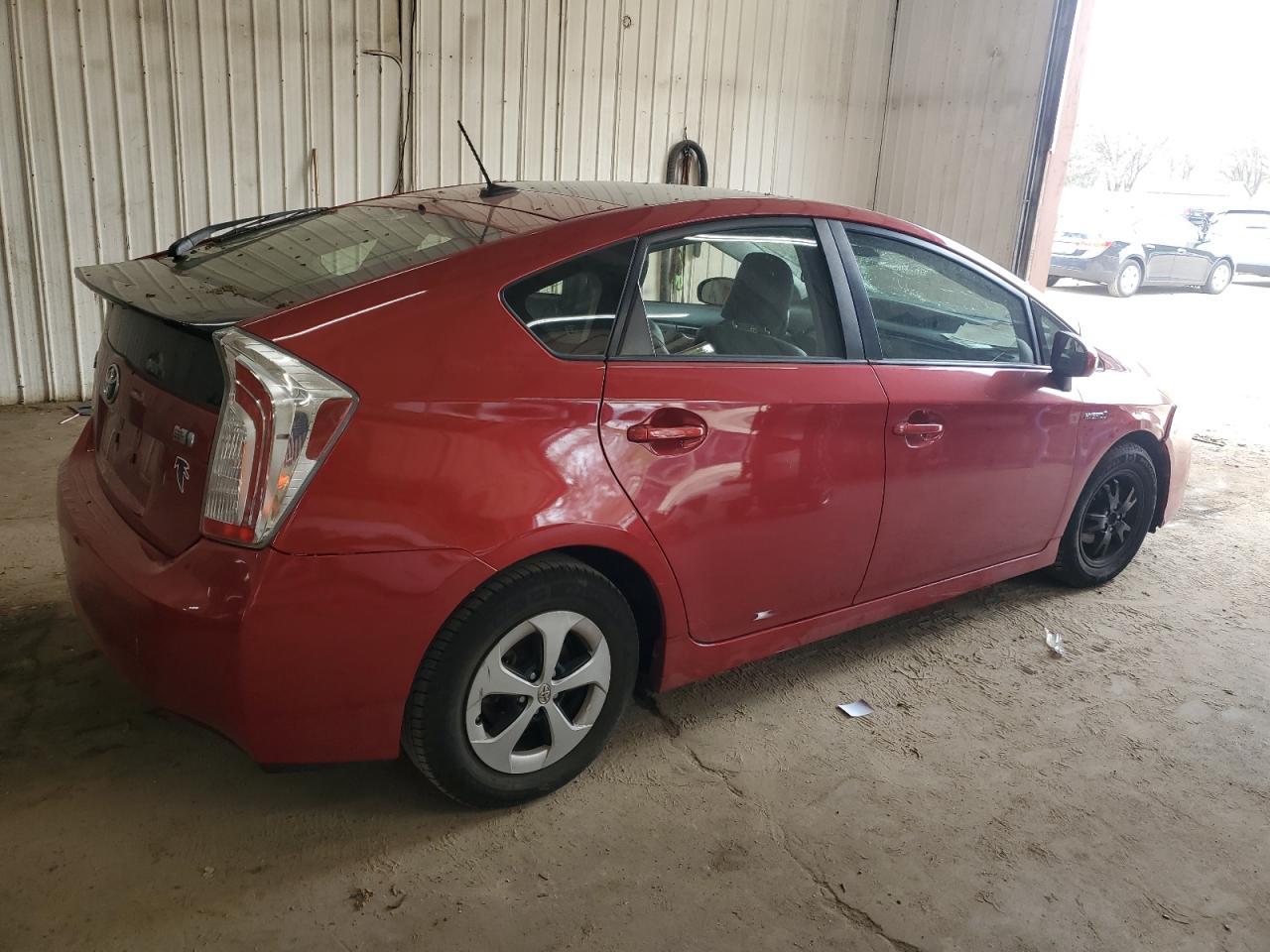 2012 Toyota Prius - Фото 3