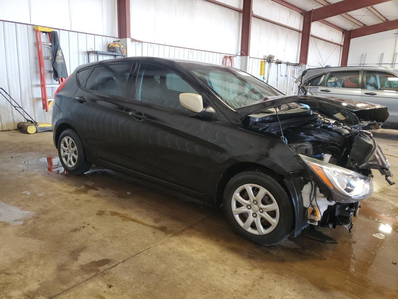 2012 Hyundai Accent Gls - Фото 4