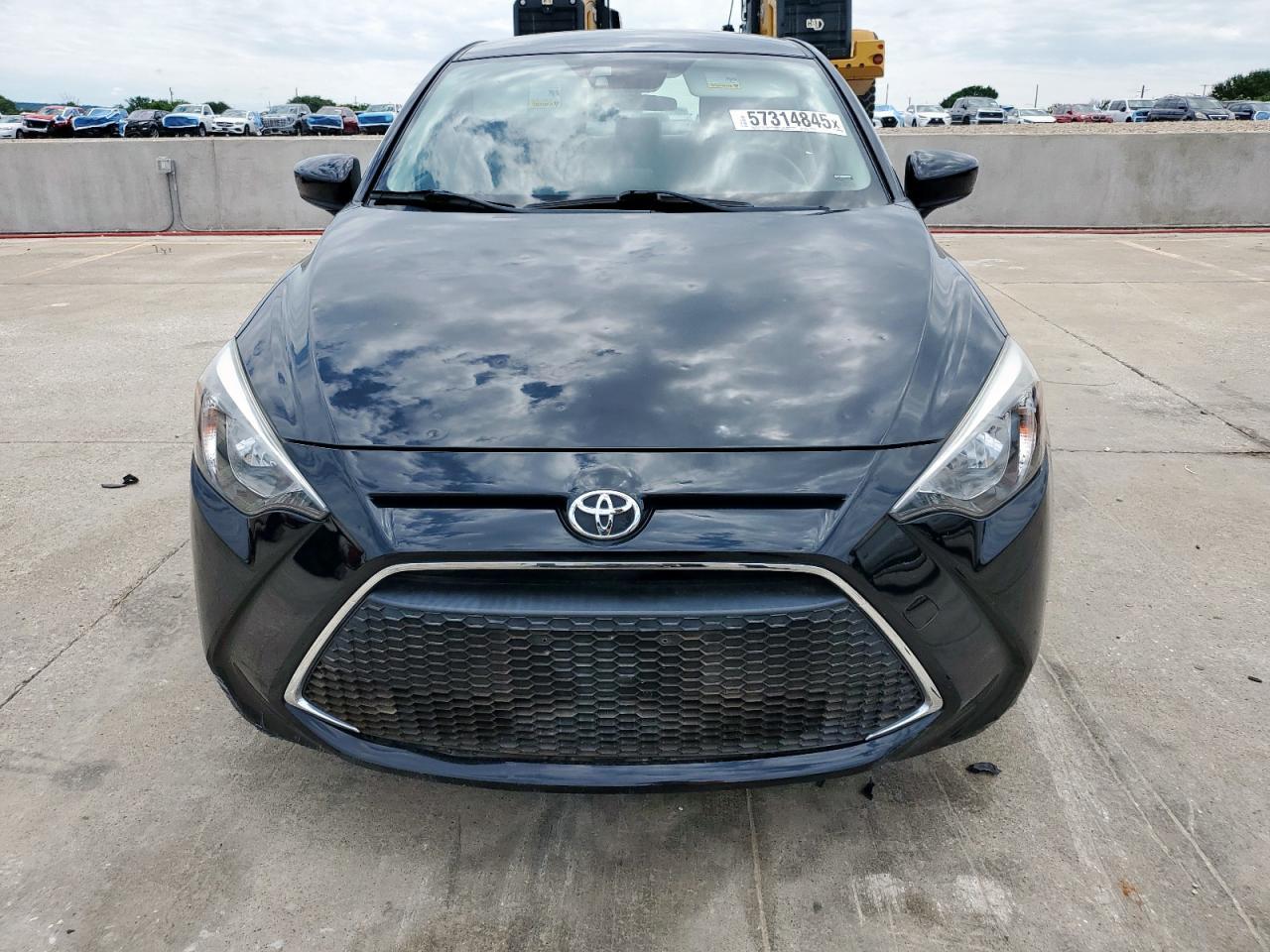 2020 Toyota Yaris L - Фото 5