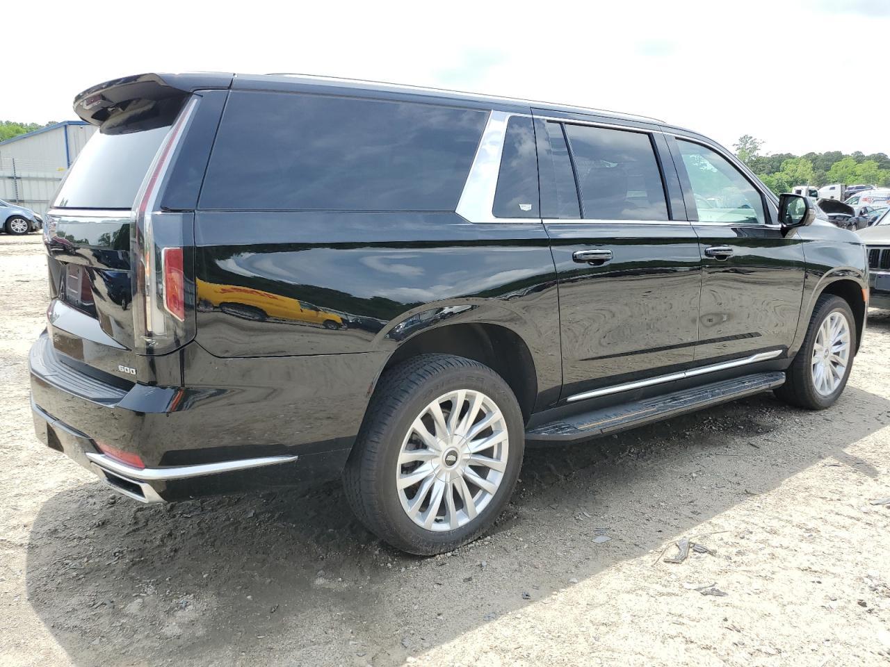 2022 Cadillac Escalade Esv Luxury - Image 3