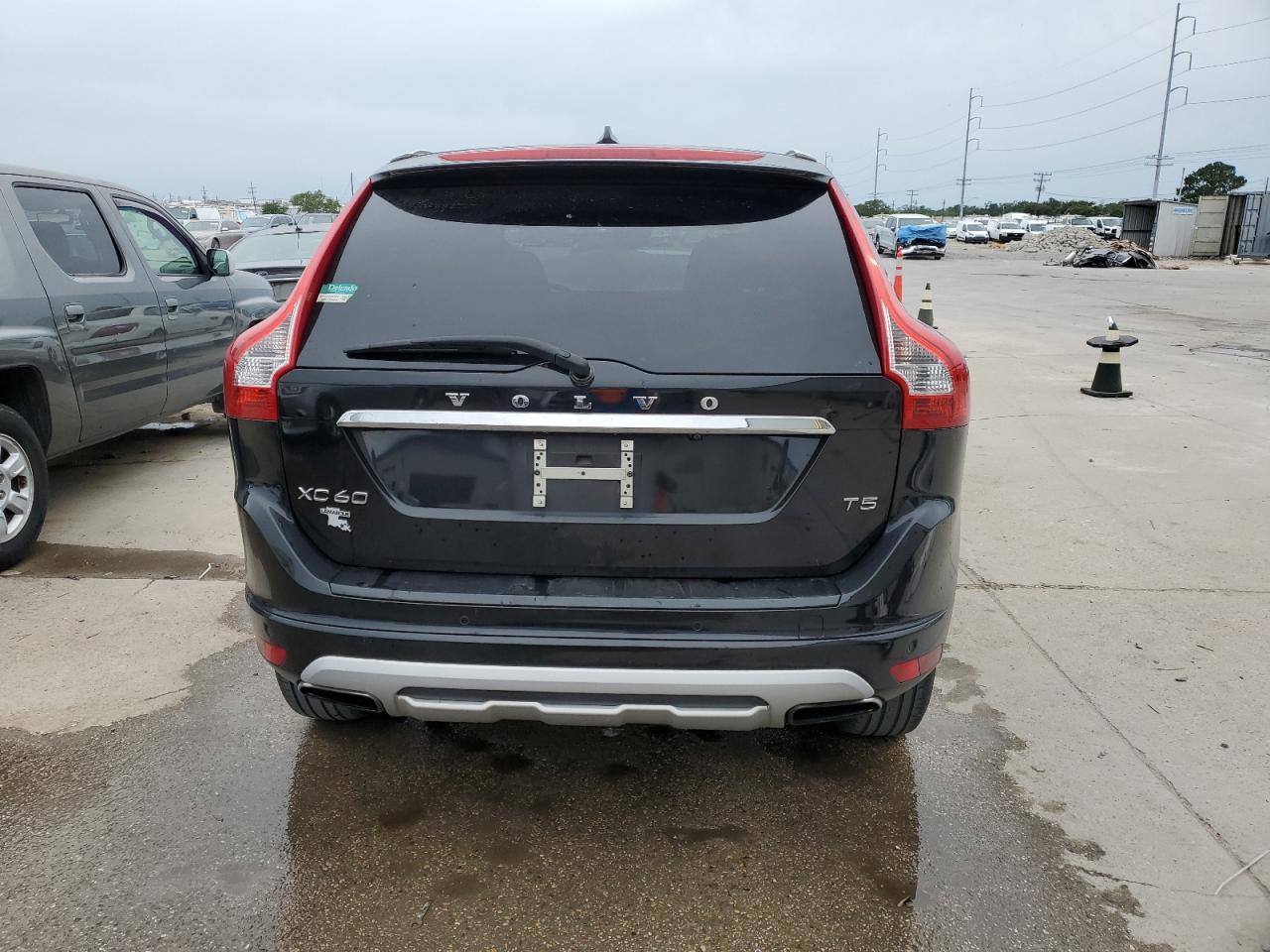 2017 Volvo Xc60 T5 Dynamic - Фото 6