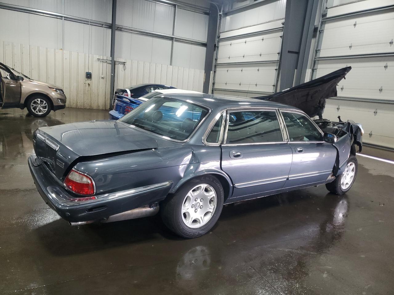 2001 Jaguar Vandenplas - Фото 3