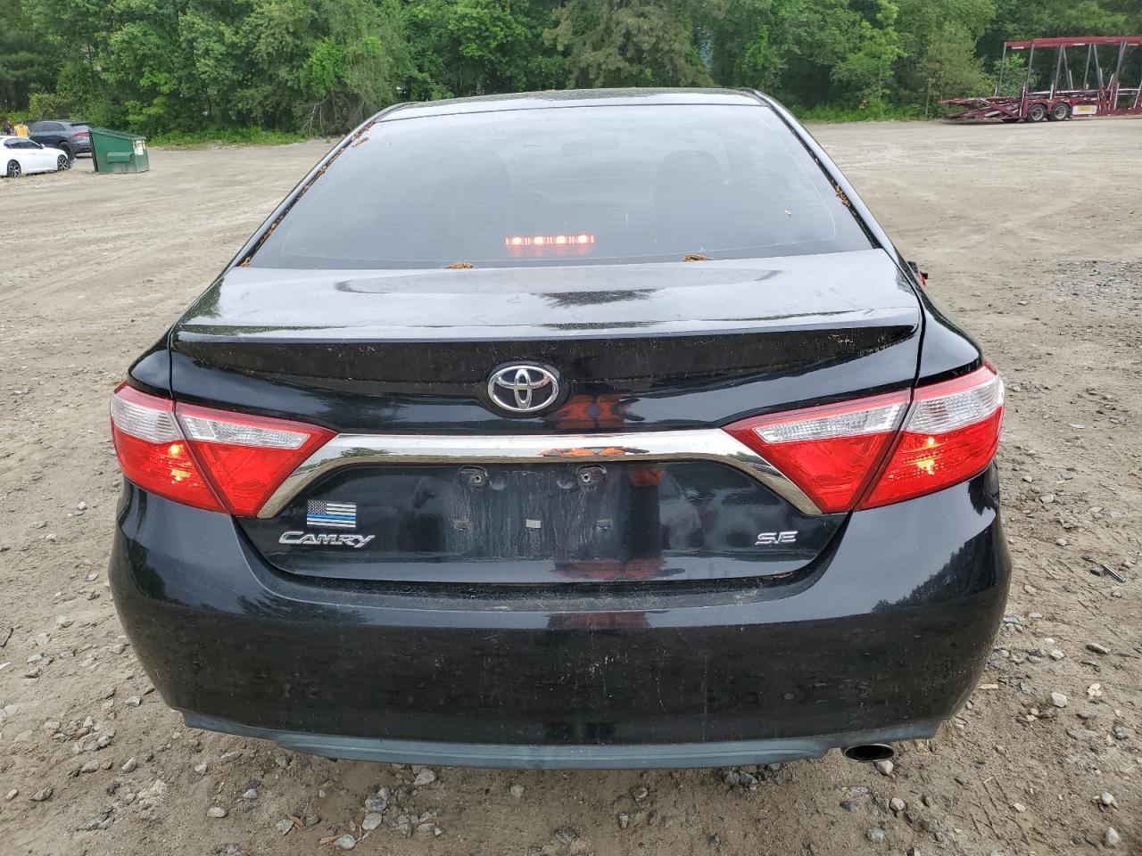 2017 Toyota Camry Le - Фото 6