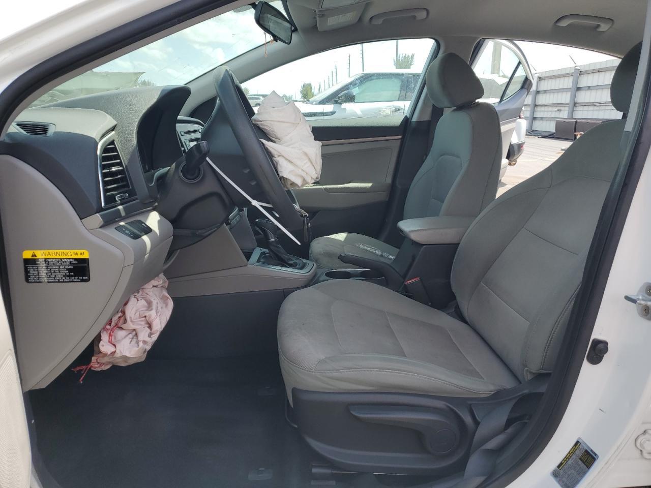 2017 Hyundai Elantra Se - Image 7