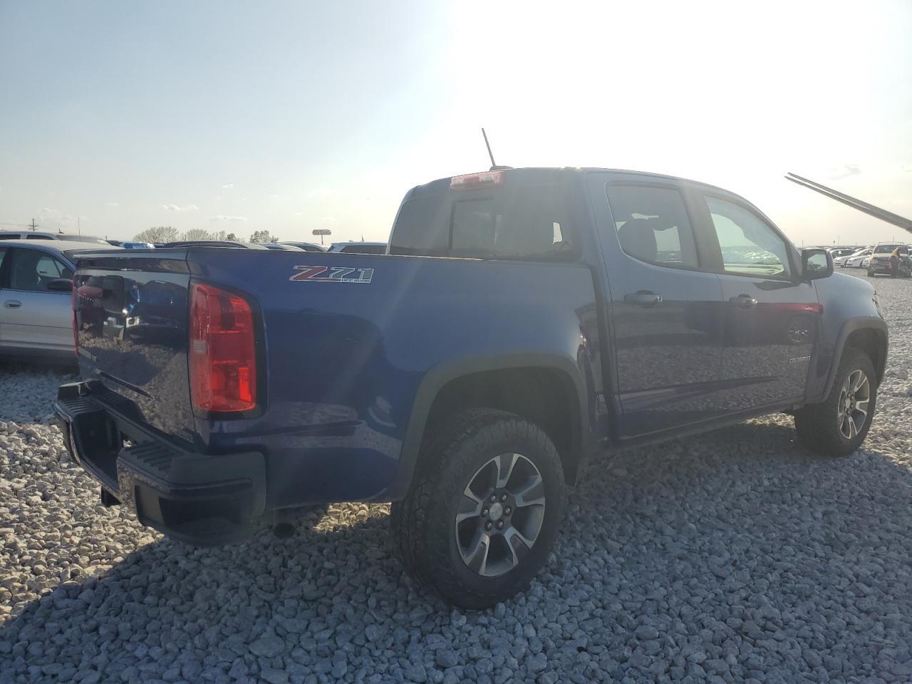 2017 Chevrolet Colorado Z71 - Фото 3