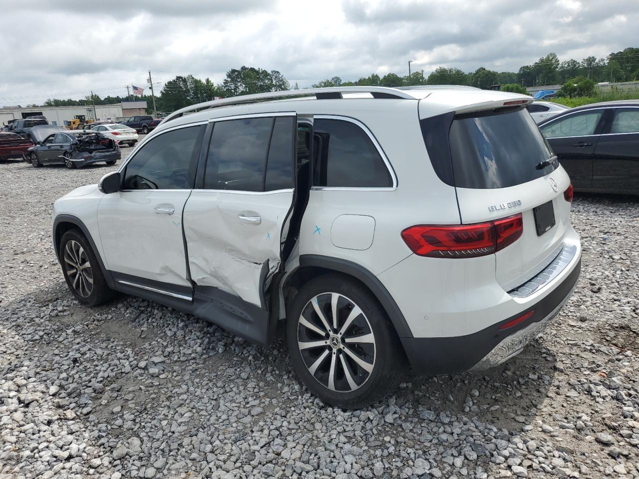 2021 Mercedes-Benz Glb 250 - Image 2