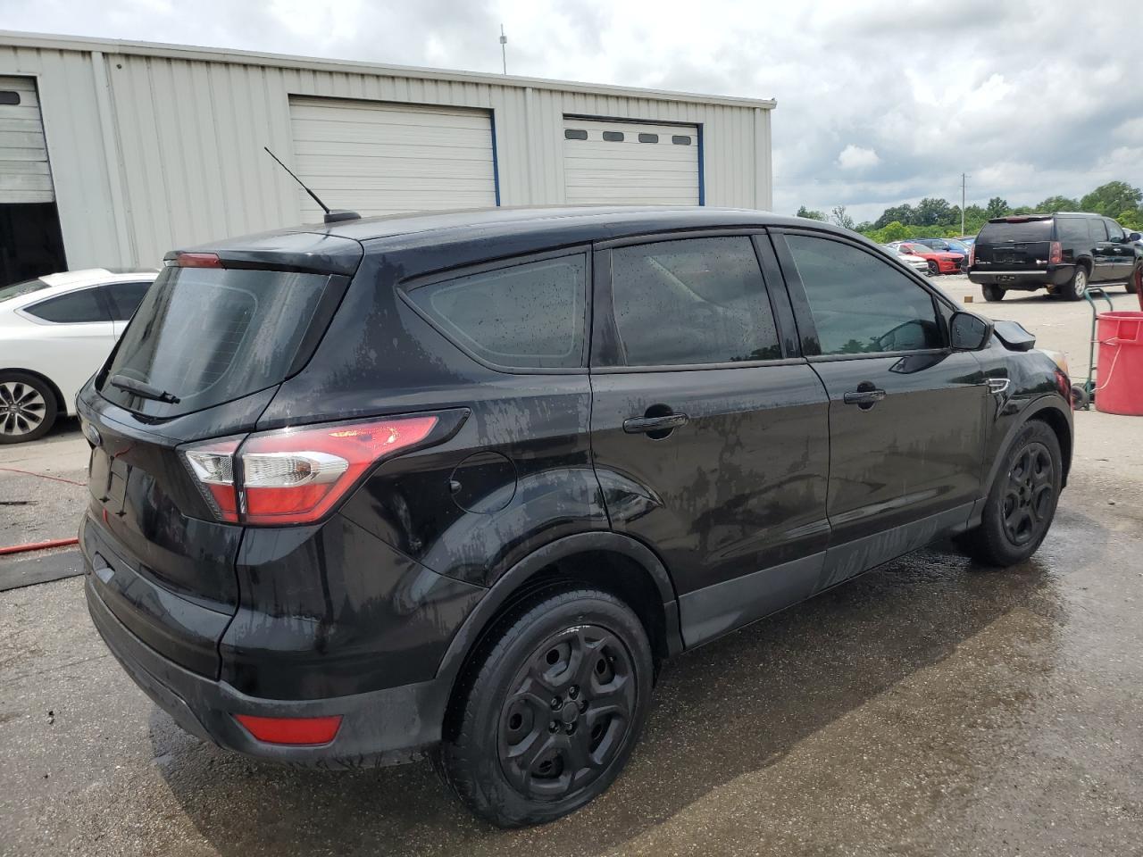 2017 Ford Escape S - Image 3