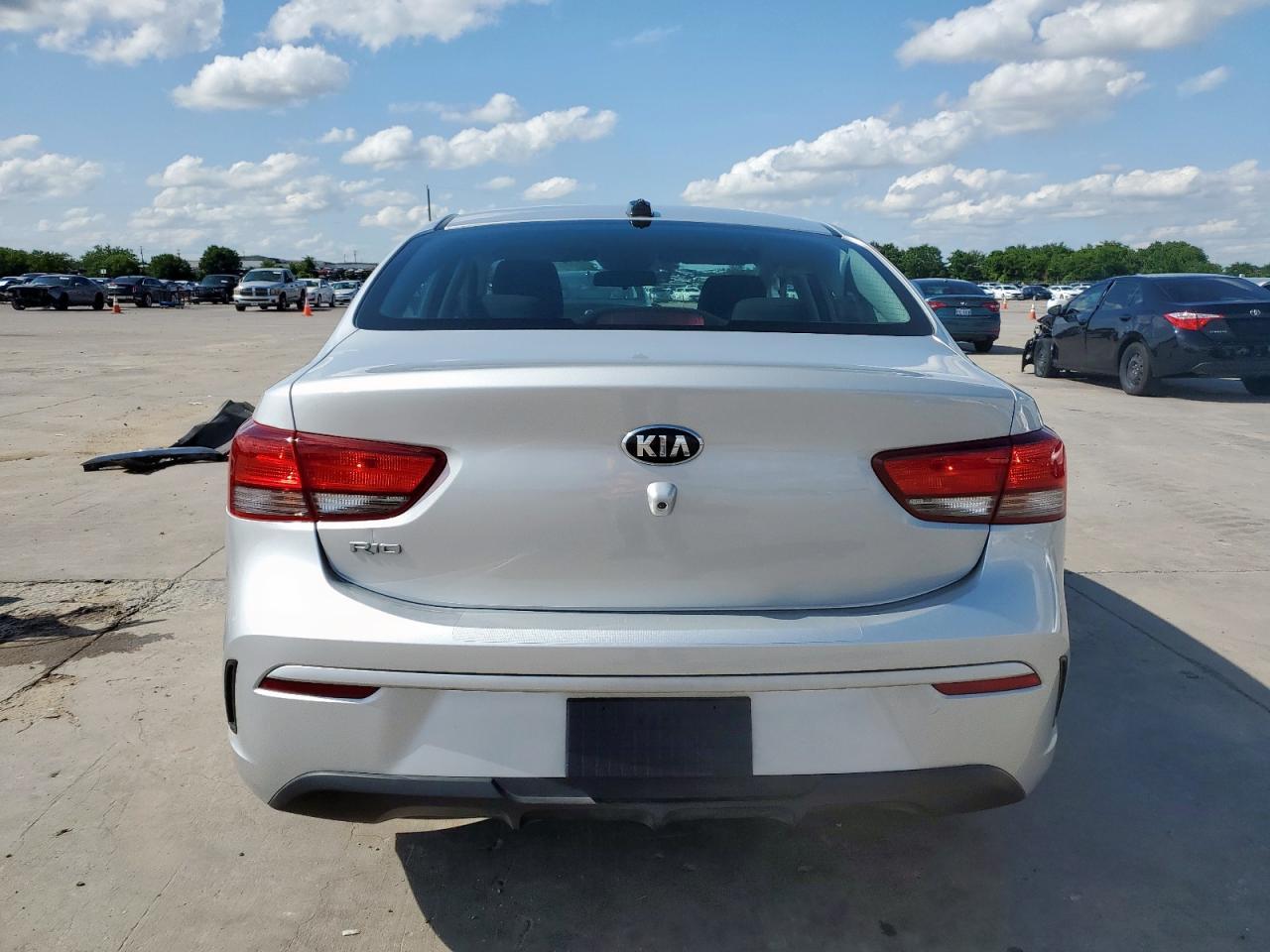 2021 Kia Rio Lx - Image 6