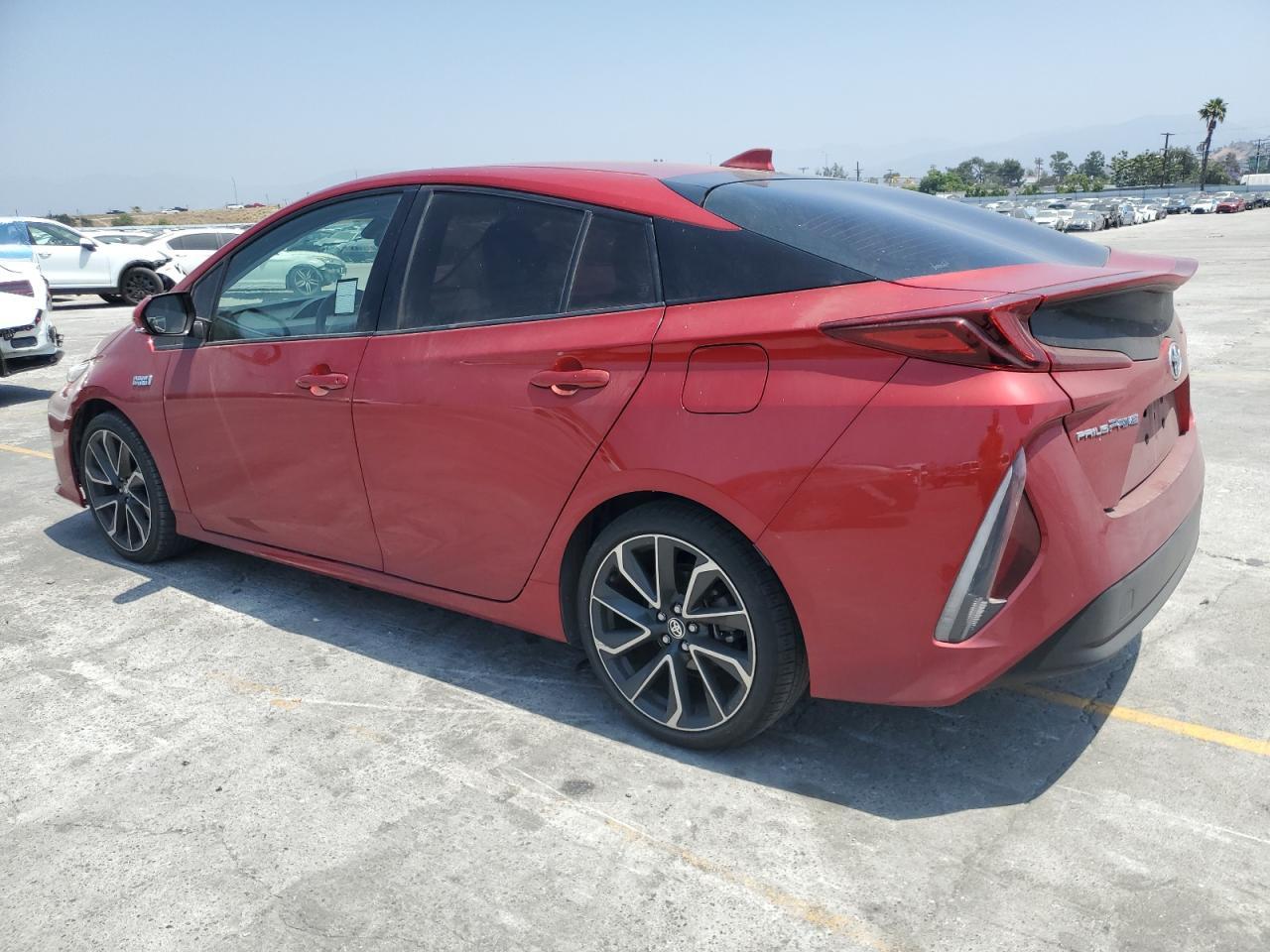 2017 Toyota Prius Prime - Фото 2