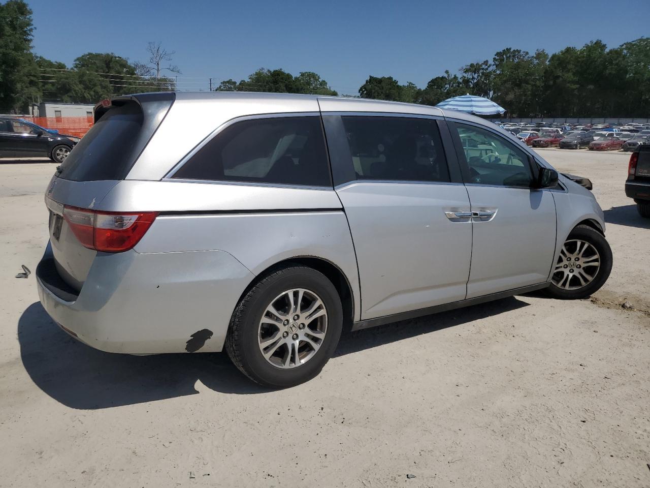 2011 Honda Odyssey Exl - Фото 3
