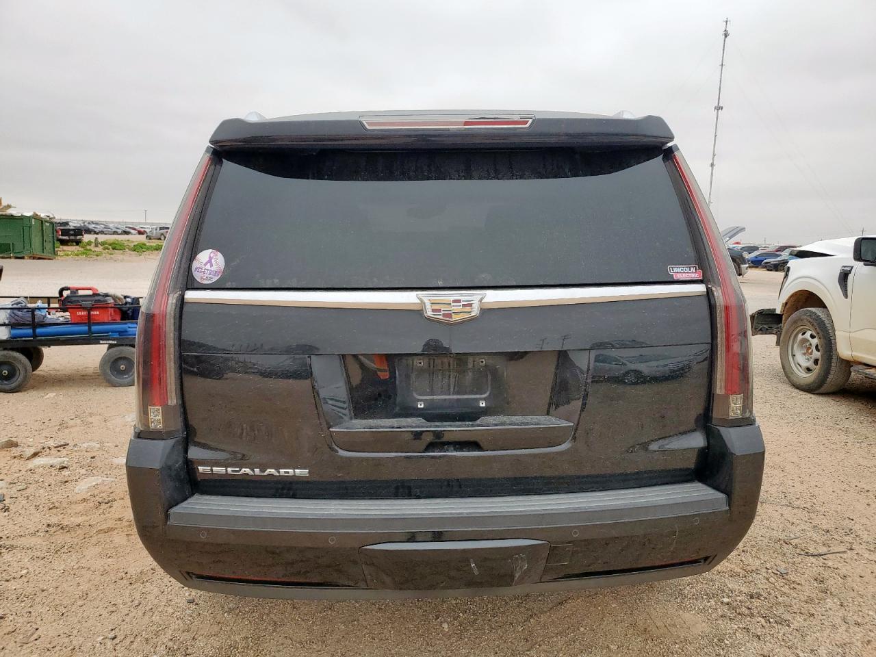 2015 Cadillac Escalade Premium - Image 6