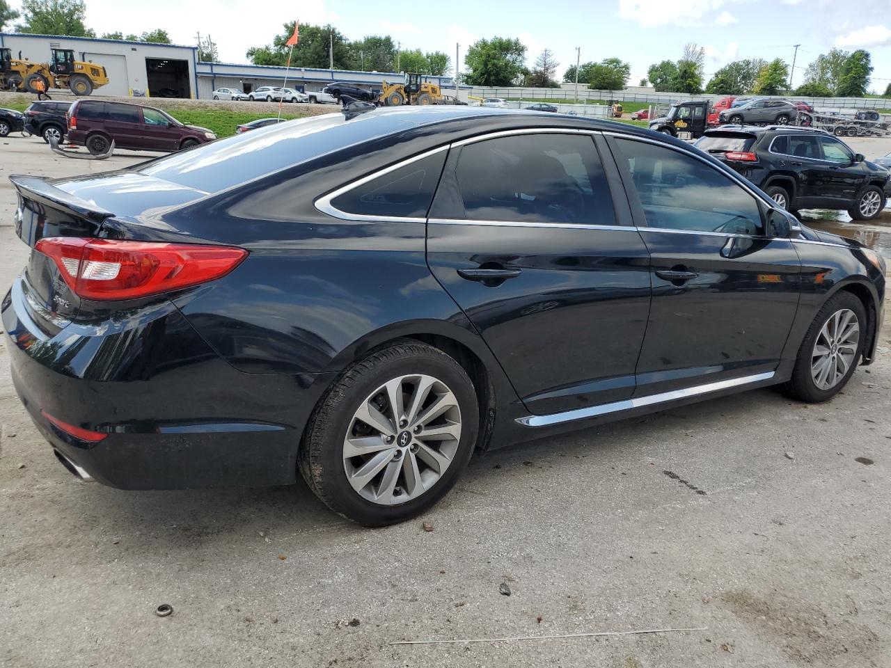 2017 Hyundai Sonata Sport - Фото 3