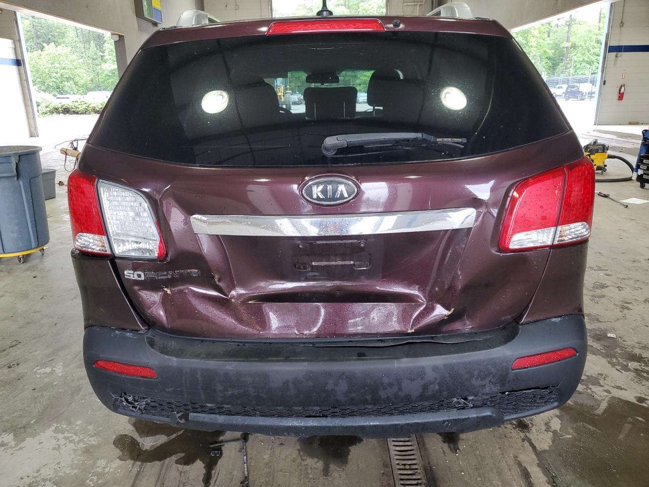 2011 Kia Sorento Base - Фото 6