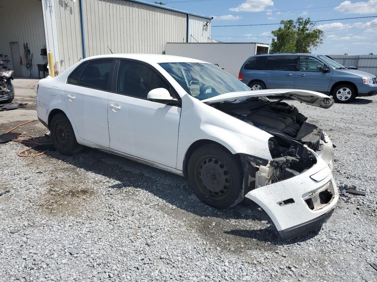 2010 Volkswagen Jetta S - Фото 4