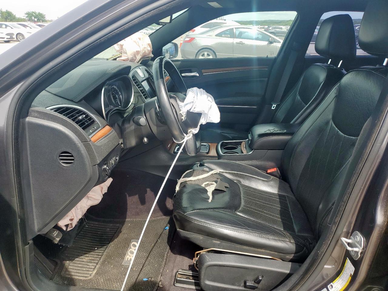 2017 Chrysler 300C Platinum - Фото 7