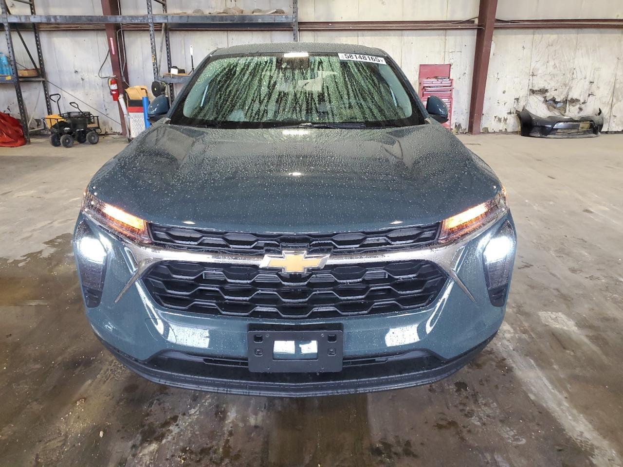 2025 Chevrolet Trax Ls - Image 5