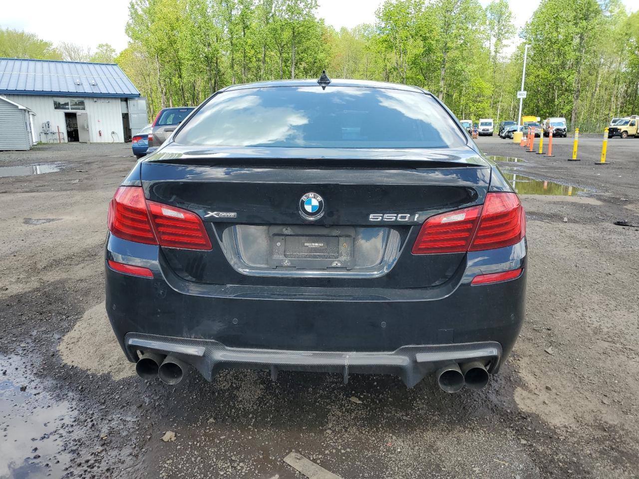 2016 BMW 550 Xi - Фото 6