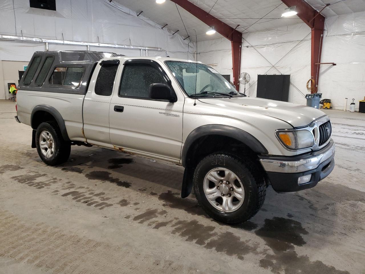 2001 Toyota Tacoma Xtracab - Image 4