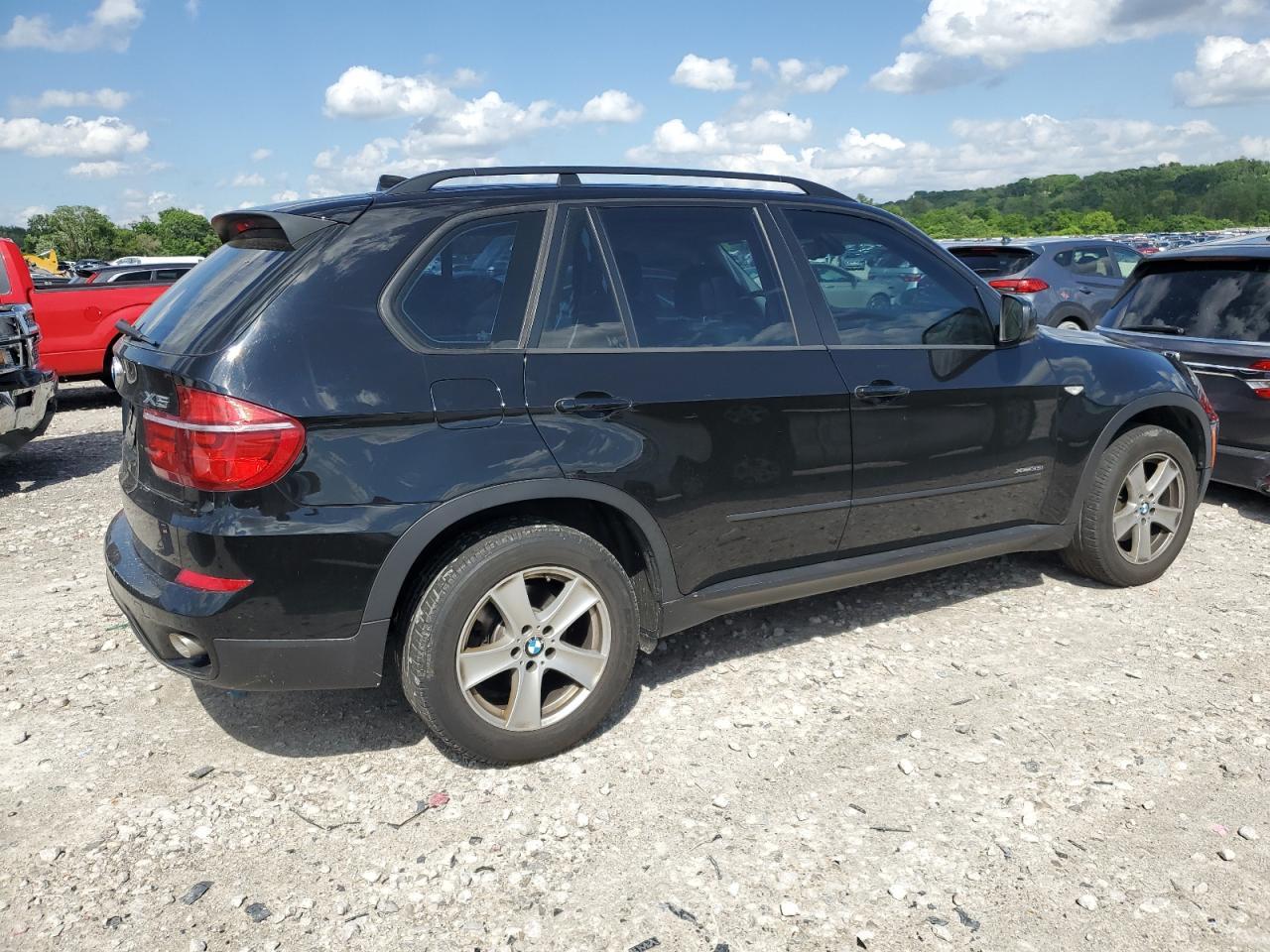 2013 BMW X5 xDrive35I - Фото 3