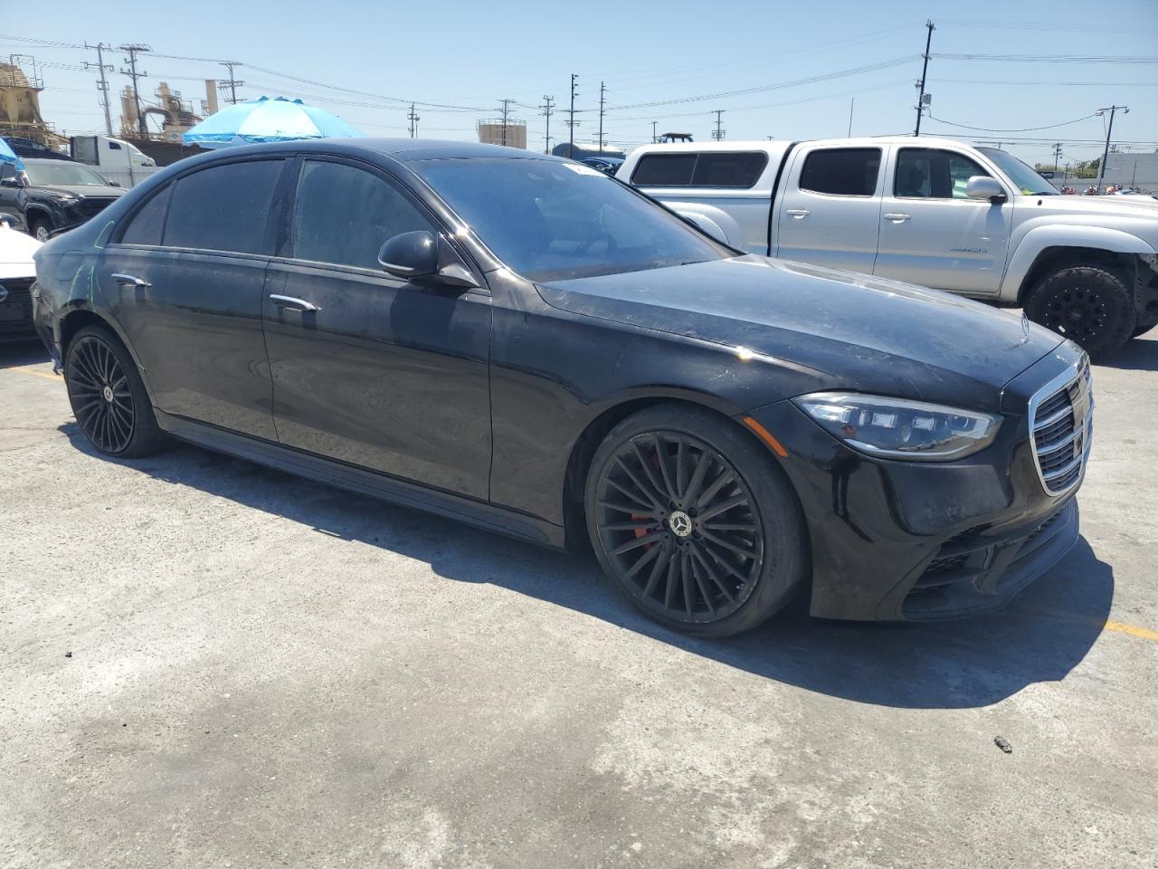 2022 Mercedes-Benz S 500 4Matic - Image 4