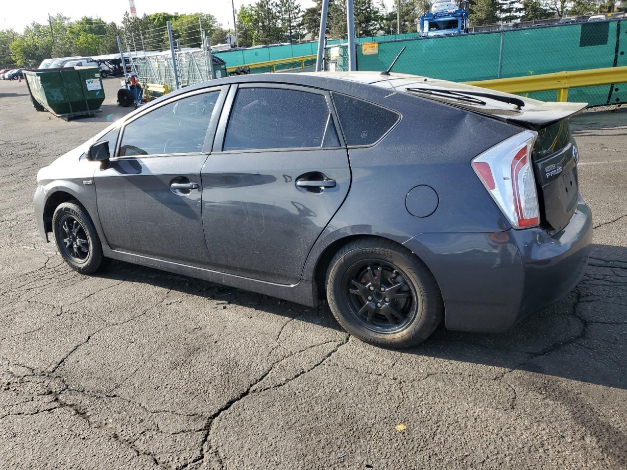 2015 Toyota Prius - Фото 2