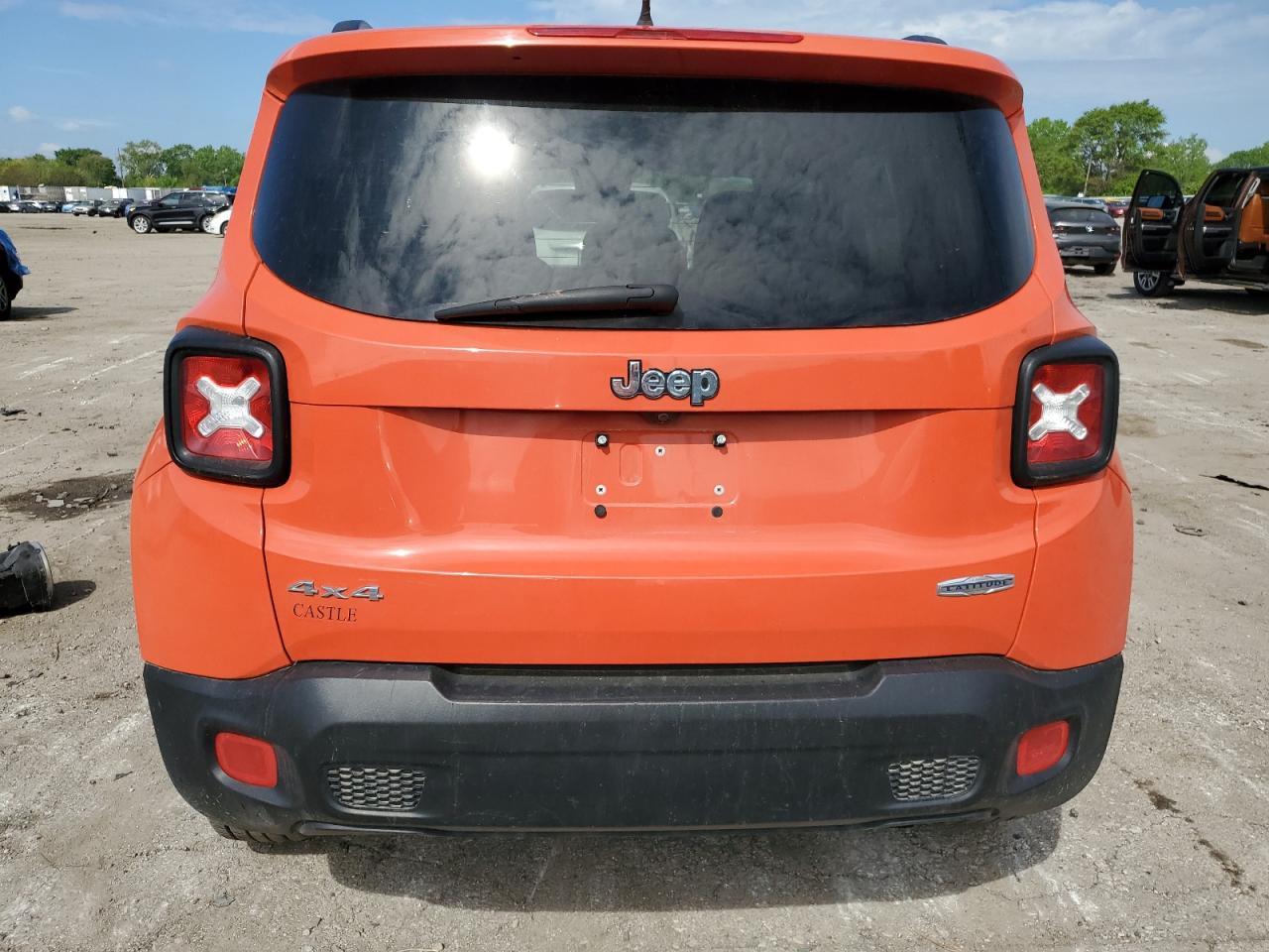 2015 Jeep Renegade Latitude - Фото 6