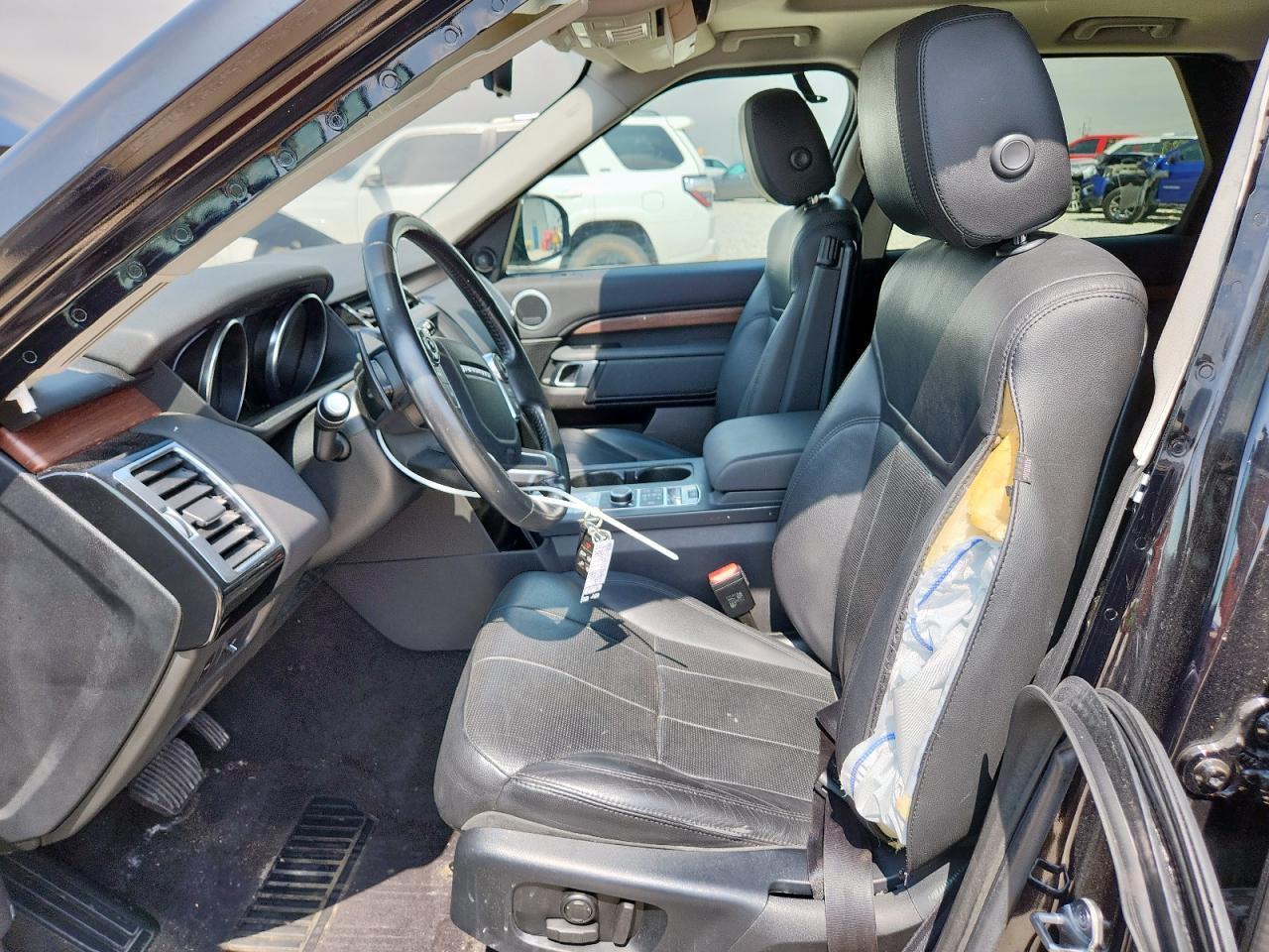 2018 Land Rover Discovery Se - Фото 7