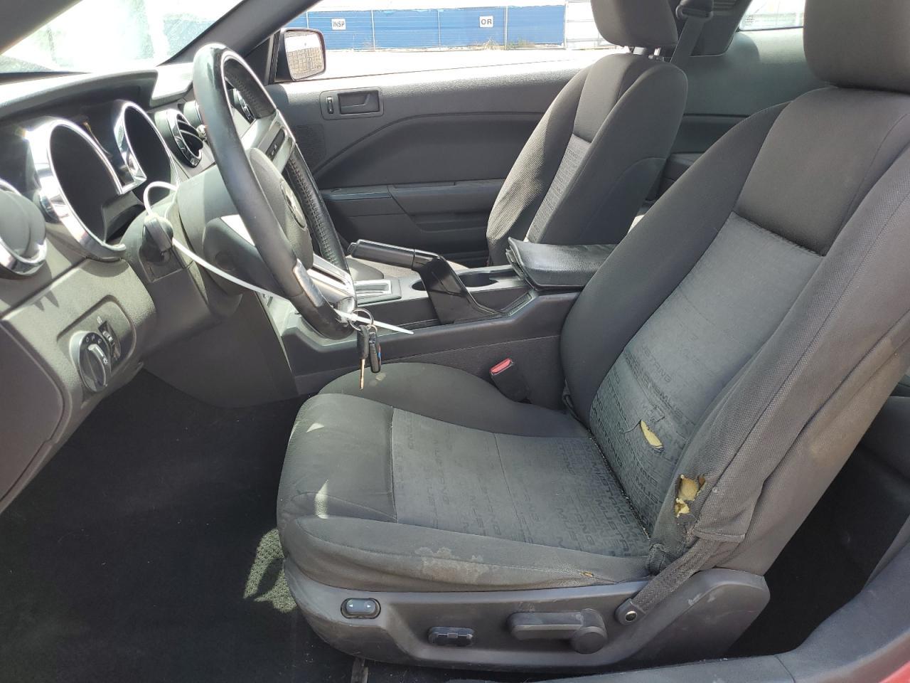2005 Ford Mustang - Фото 7