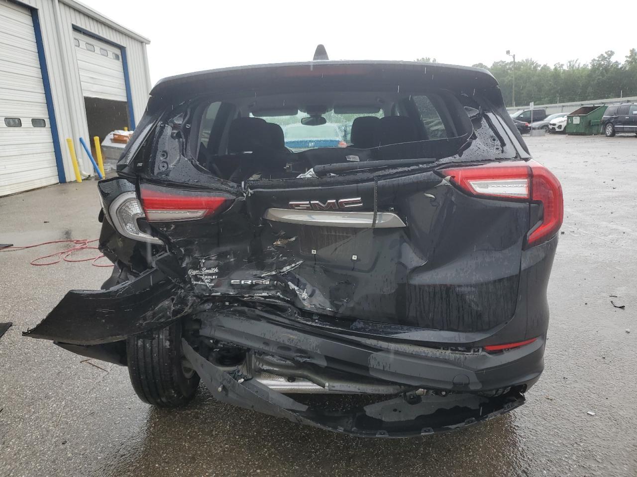 2024 GMC Terrain Sle - Image 6