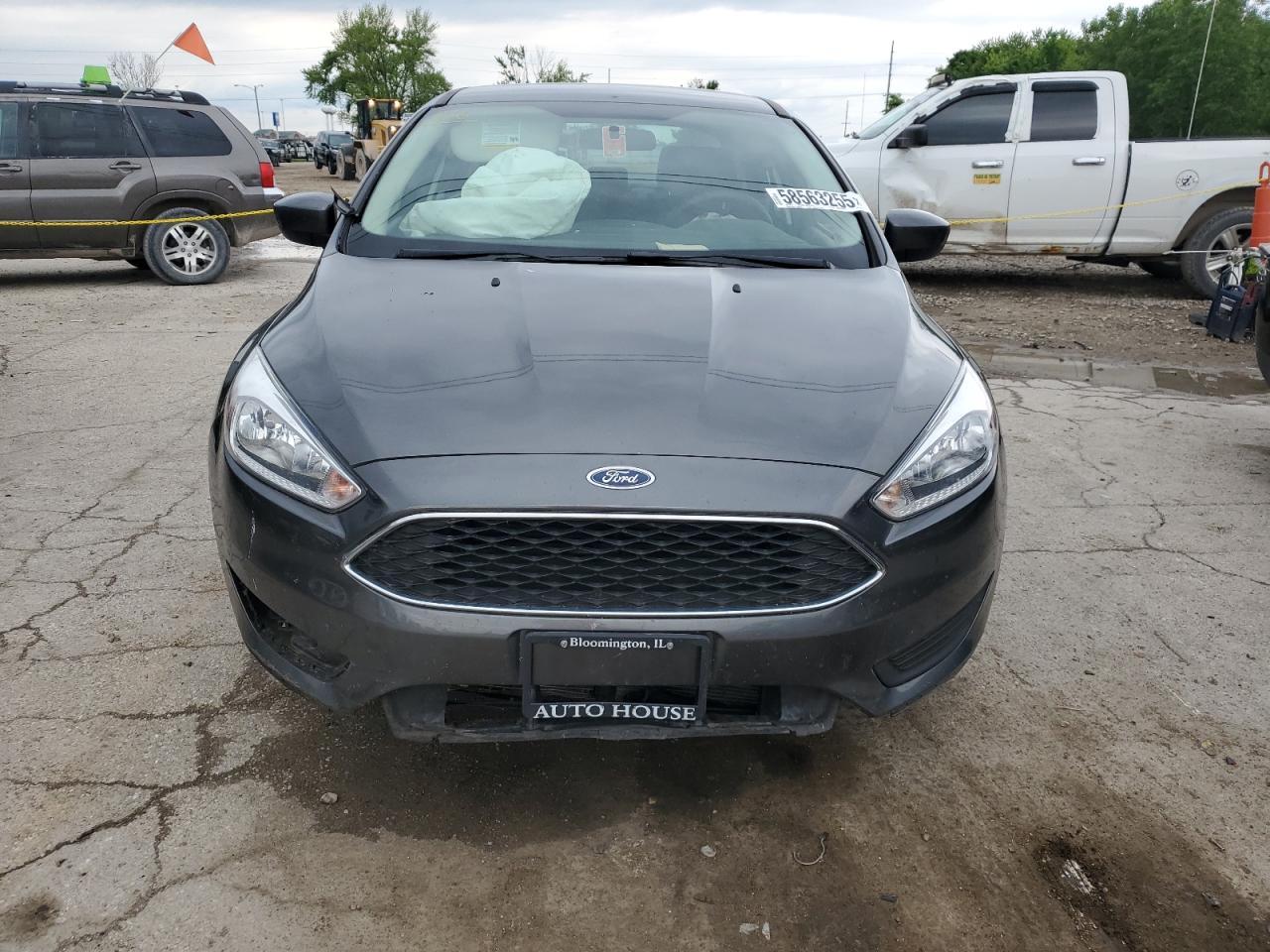 2018 Ford Focus Se - Image 5