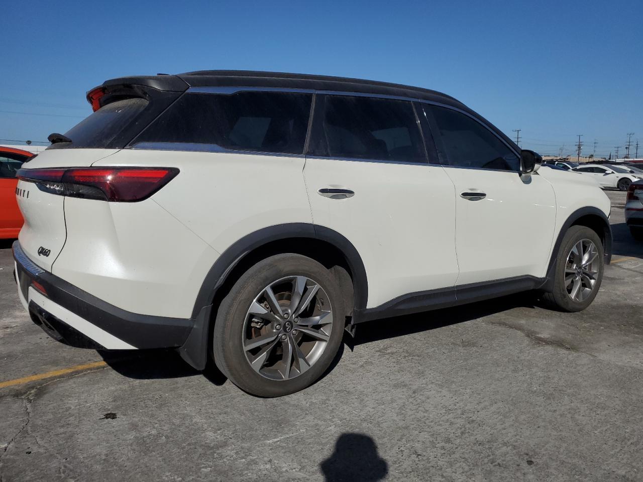 2023 Infiniti Qx60 Luxe - Фото 3