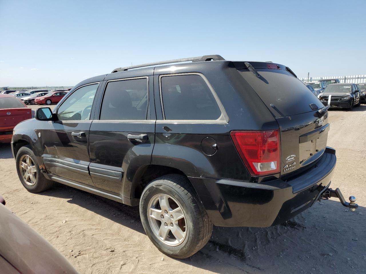 2006 Jeep Grand Cherokee Laredo - Image 2