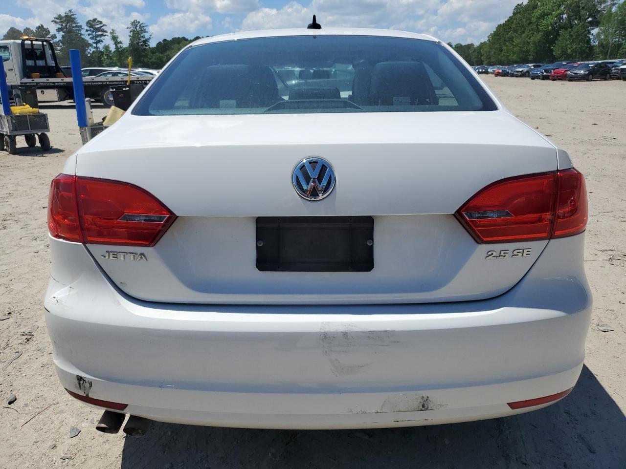 2012 Volkswagen Jetta Se - Фото 6