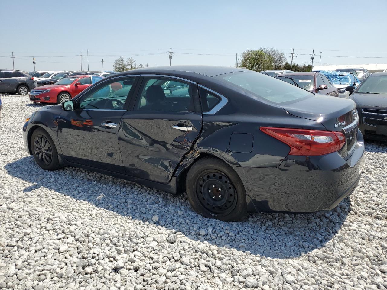 2018 Nissan Altima 2.5 - Фото 2