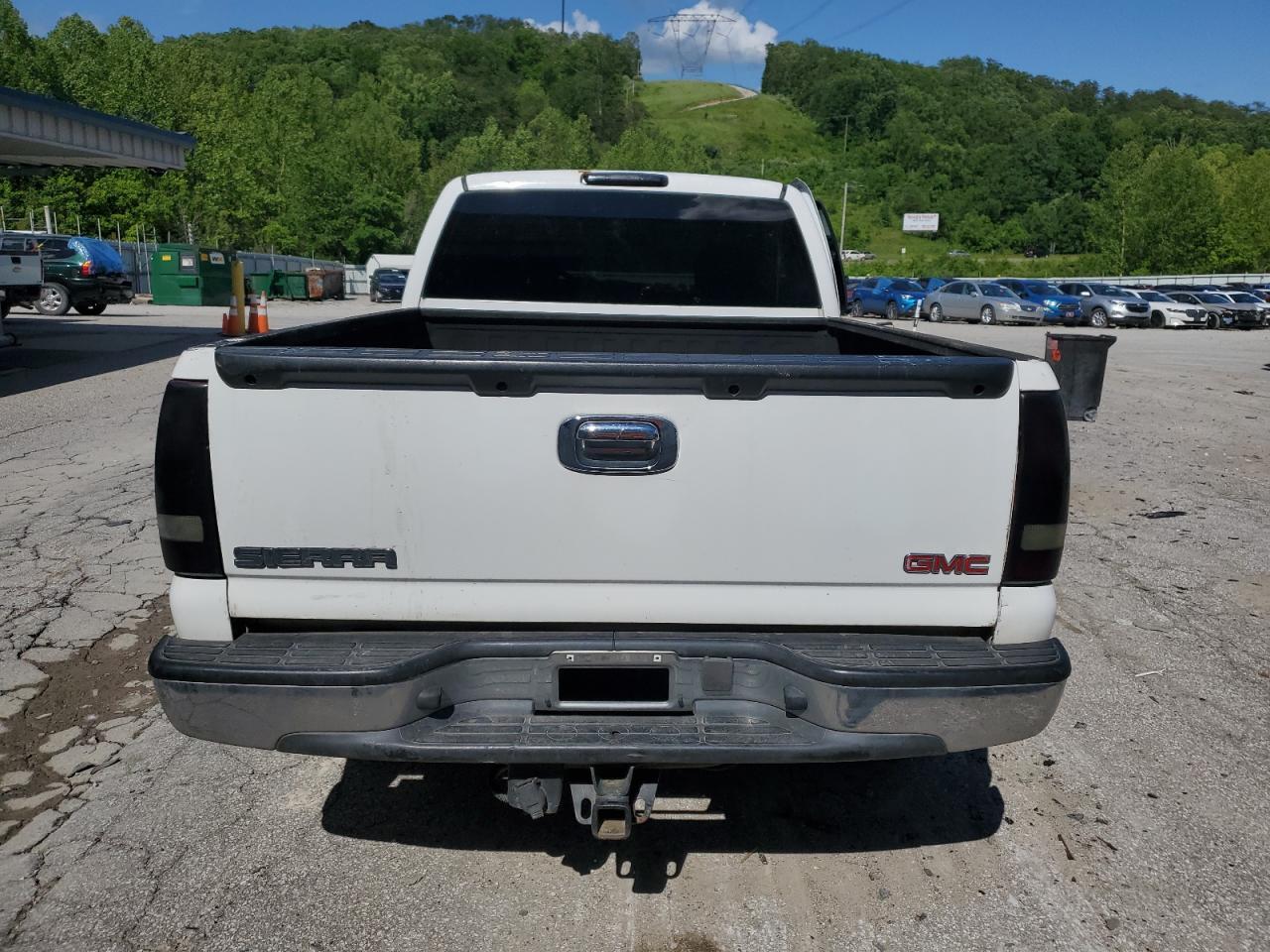 2005 GMC New Sierra C1500 - Фото 6
