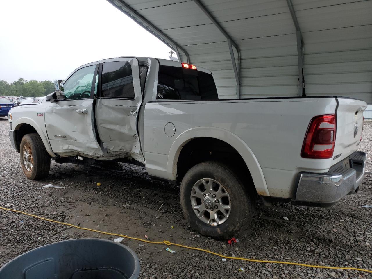 2022 Ram 2500 Laramie - Фото 2
